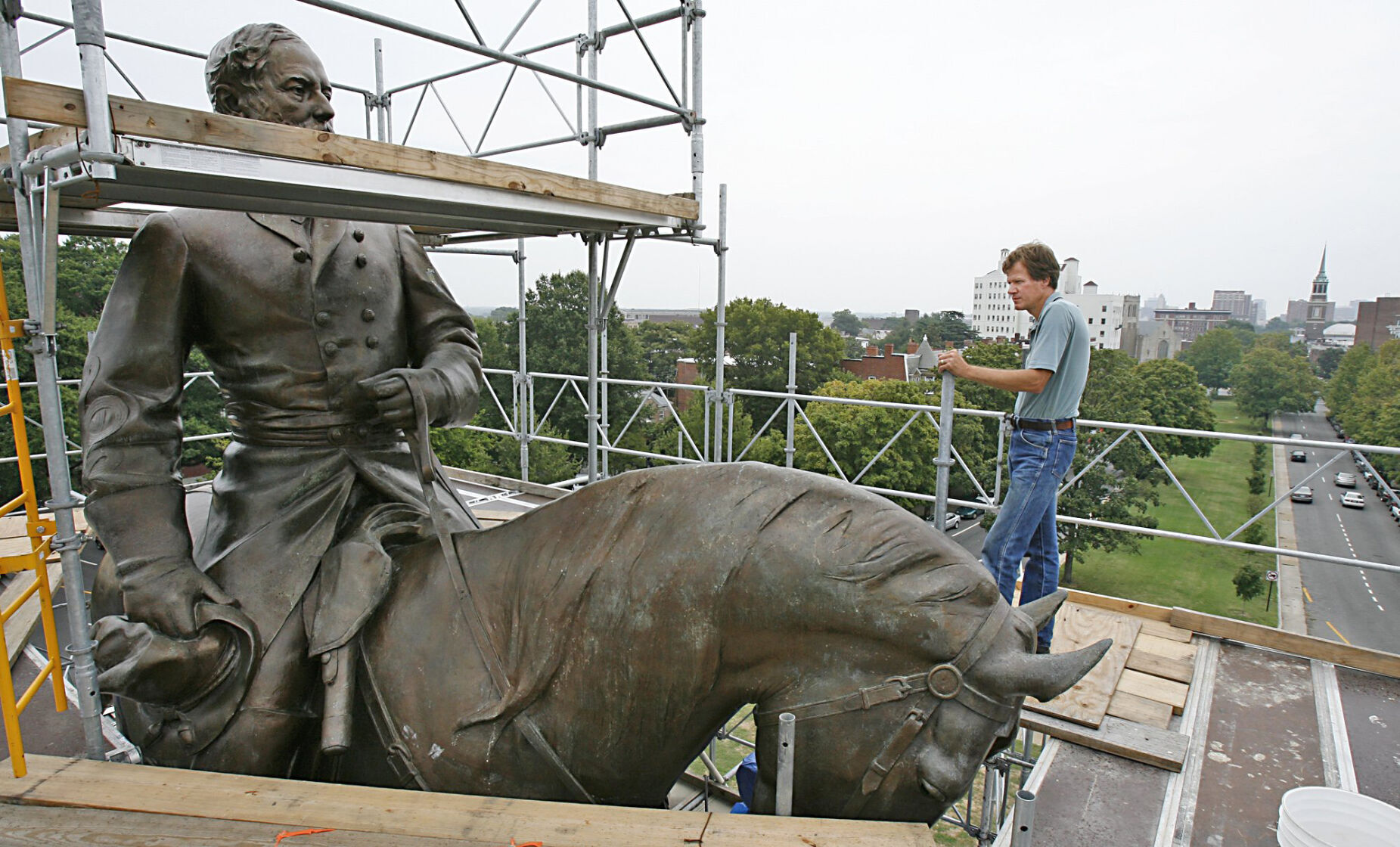 LEE REFURBISHMENT2